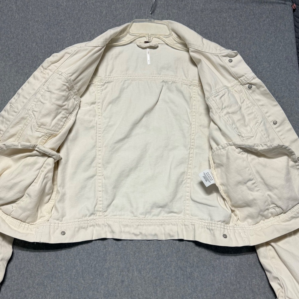 Free People Womens Cream Denim Trucker Jacket Off White Cotton Size Small - Picture 13 of 15
